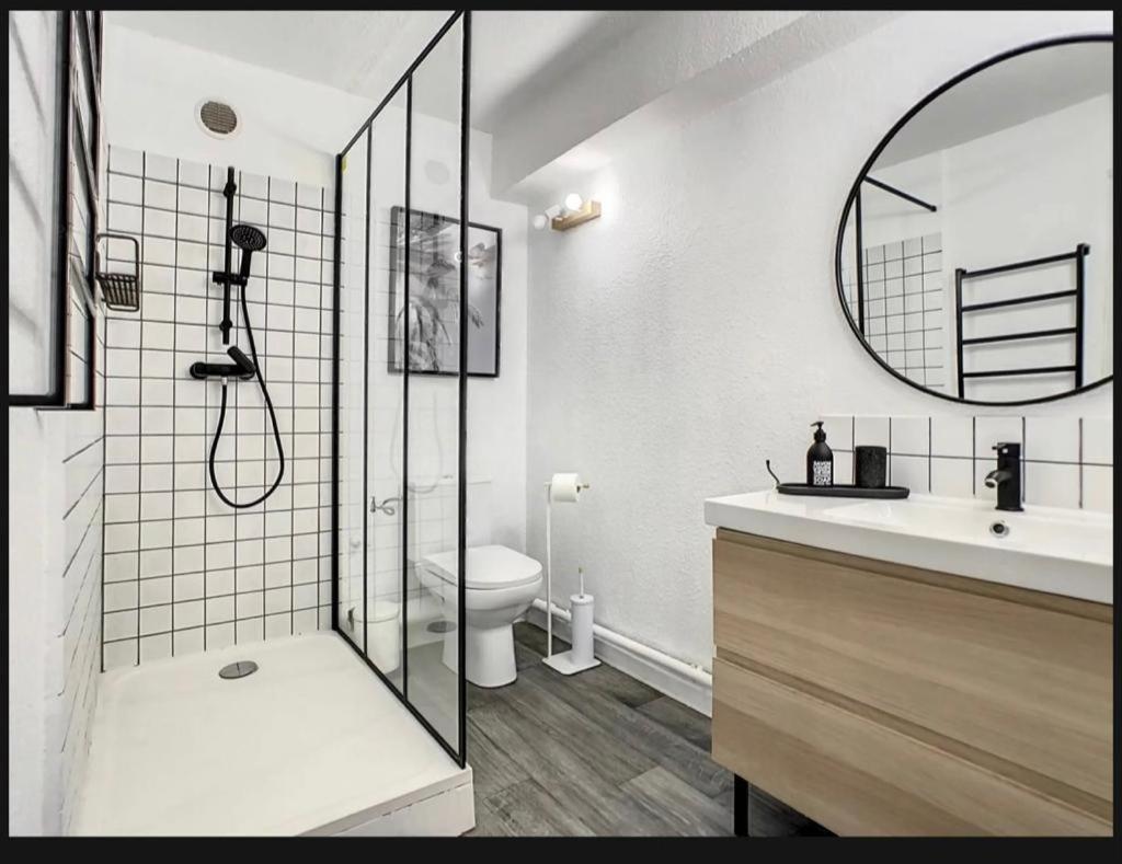 Studio Contemporain Avec Piscine Proche De La Mer 戛纳 外观 照片